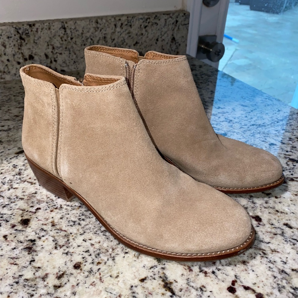 6.5 ANTONIO MELANI boots